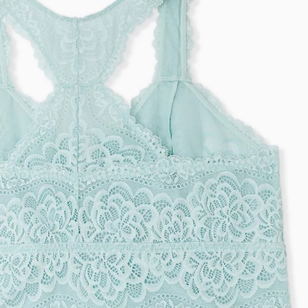 Torrid bralette size 2 & 3 racerback - Picture 3 of 4